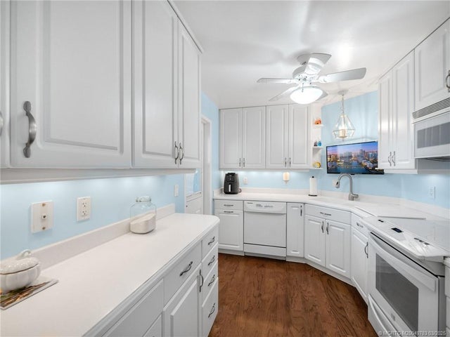 5 of 20 - 3472 Causeway Boulevard #3-403, Jensen Beach, 