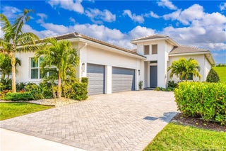 Photo of Listing #M20049808