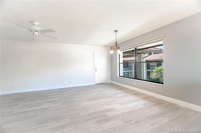 4 of 35 - 450 Sw South River Drive #207, Stuart, FL