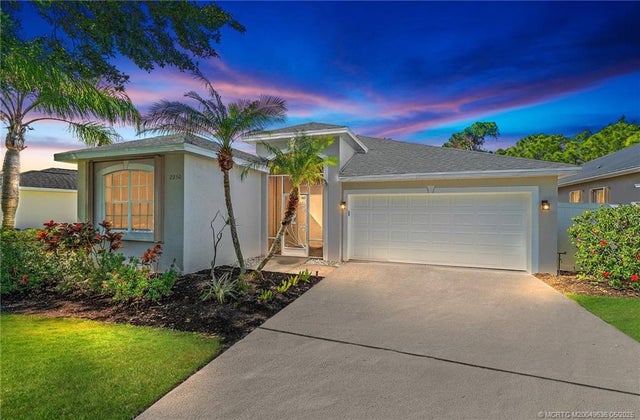 1 of 61 - 2350 Nw Tulip Way, Jensen Beach, FL
