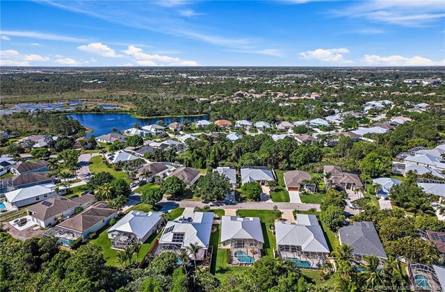 4 of 61 - 2350 Nw Tulip Way, Jensen Beach, FL