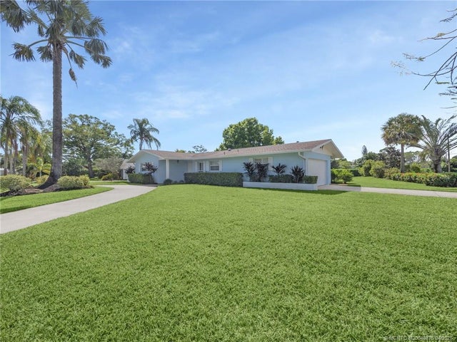 5 of 17 - 1580 Nw Lakeside Trail, Stuart, FL