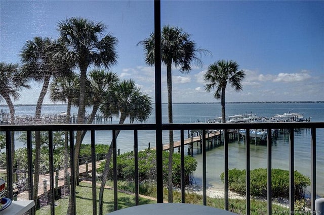 2 of 38 - 4490 Ne Sandpebble Trace #302, Stuart, FL