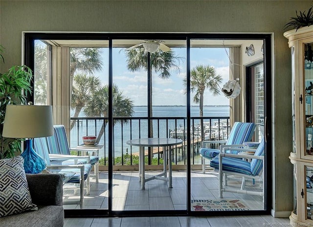 5 of 38 - 4490 Ne Sandpebble Trace #302, Stuart, FL