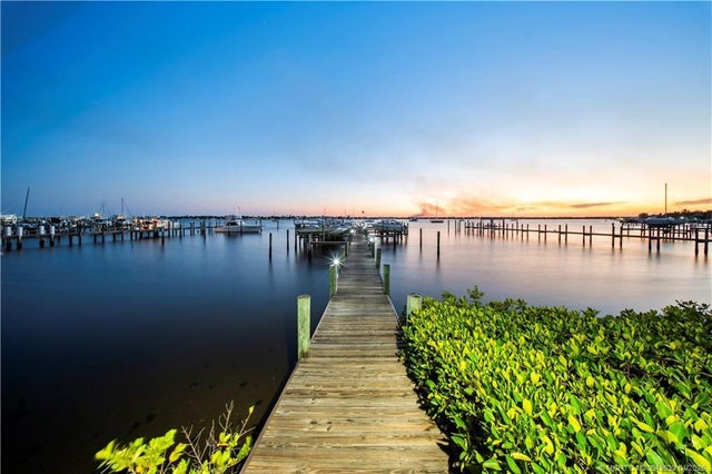 5 of 53 - 625 Nw North River Drive #308, Stuart, FL