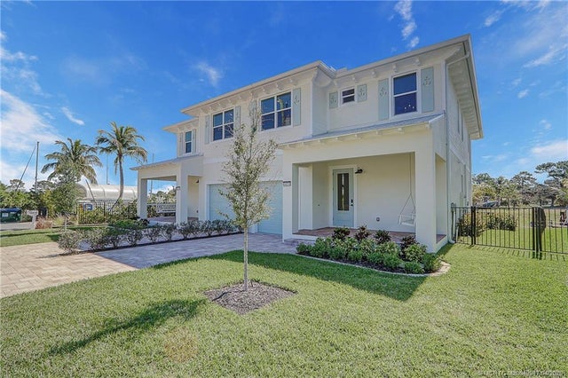 4 of 31 - 4629 Se Manatee Lane, Stuart, FL