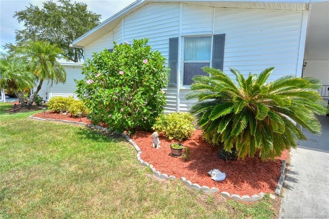 Photo of Listing #M20049986
