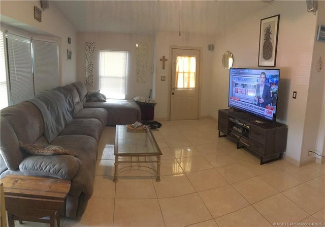 4 of 12 - 14371 Sw Divot Drive Drive, Indiantown, FL