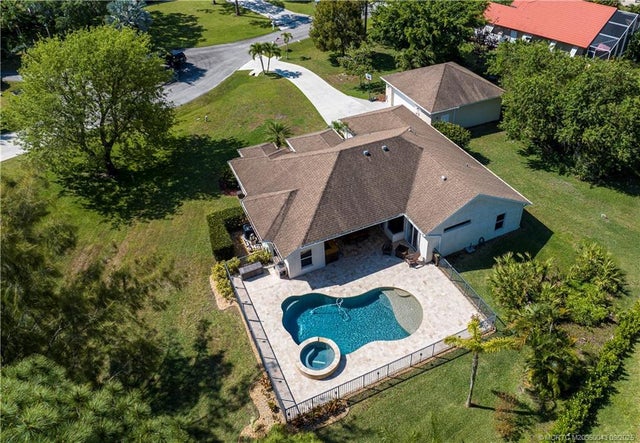 3 of 47 - 1945 Se Emerald Court, Stuart, FL