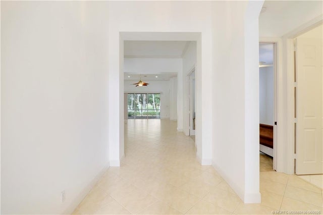 4 of 48 - 736 Sw Pebble Lane, Palm City, FL