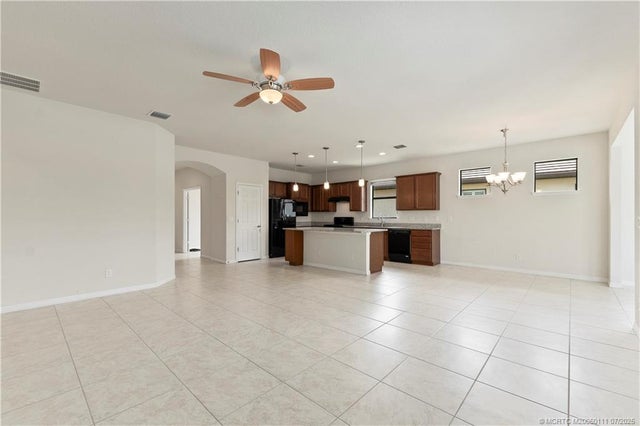 5 of 76 - 251 Se Courances Drive, Port St Lucie, FL