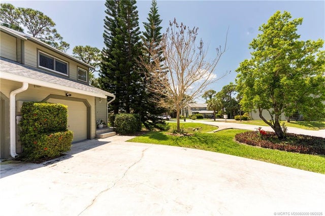 4 of 59 - 650 Ne Wax Myrtle Way, Jensen Beach, FL
