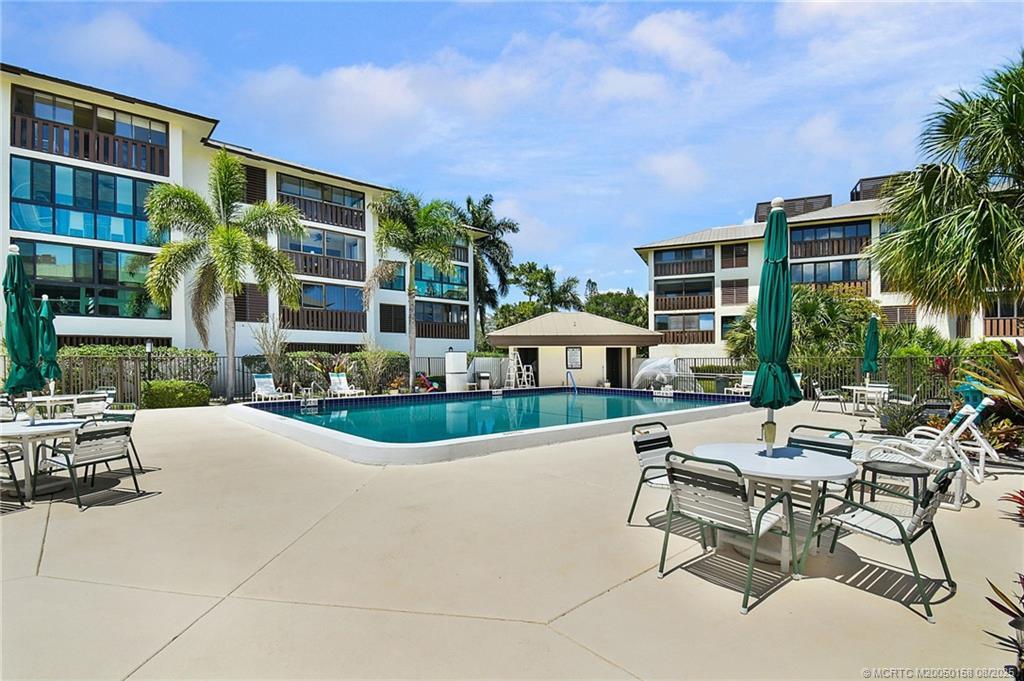 162 Saint Lucie Boulevard 201b, Stuart