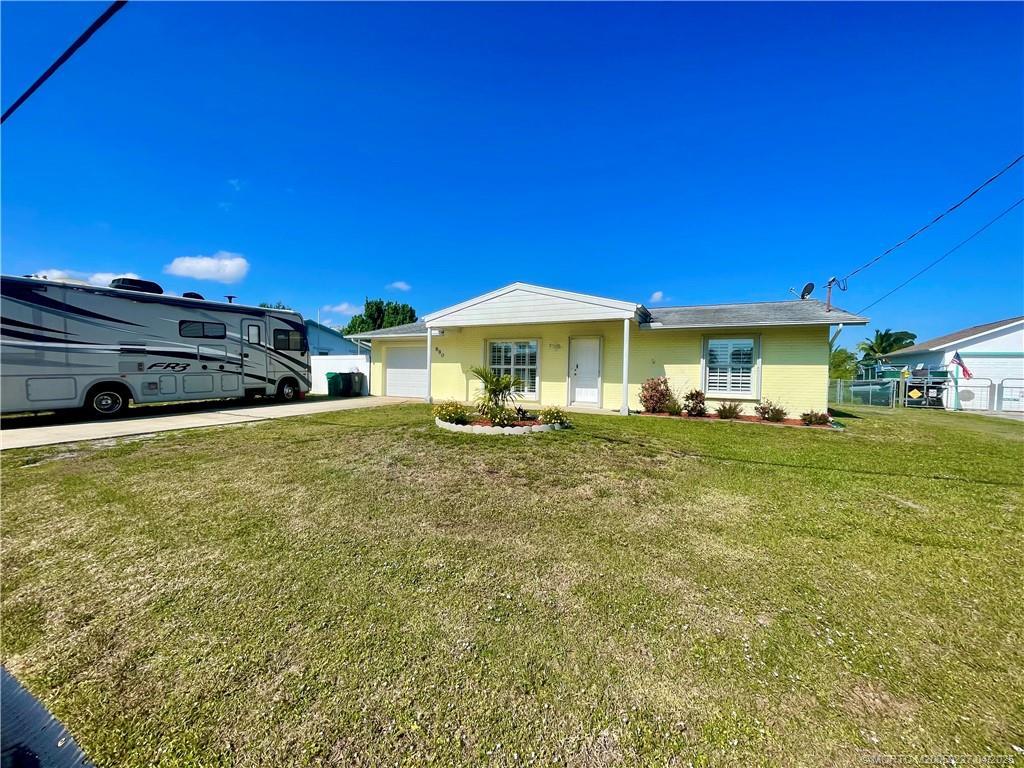 880 Degan Drive, Port Saint Lucie