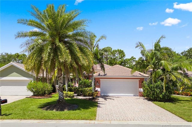 1 of 42 - 3676 Nw Deer Oak Drive, Jensen Beach, FL
