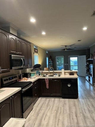 Photo of Listing #M20050308