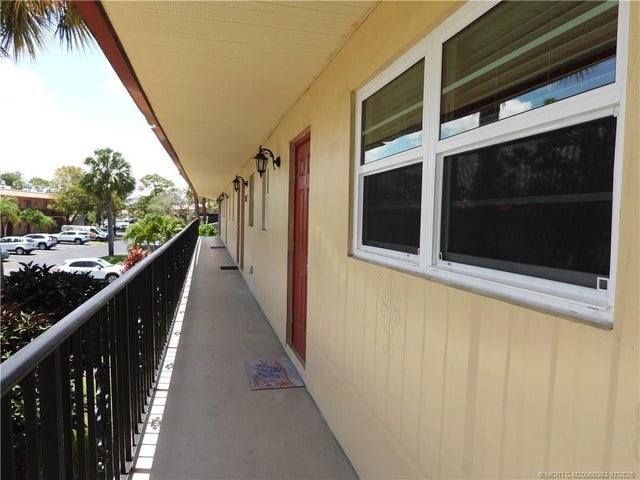 4 of 76 - 1949 Sw Palm City Road #25i, Stuart, FL