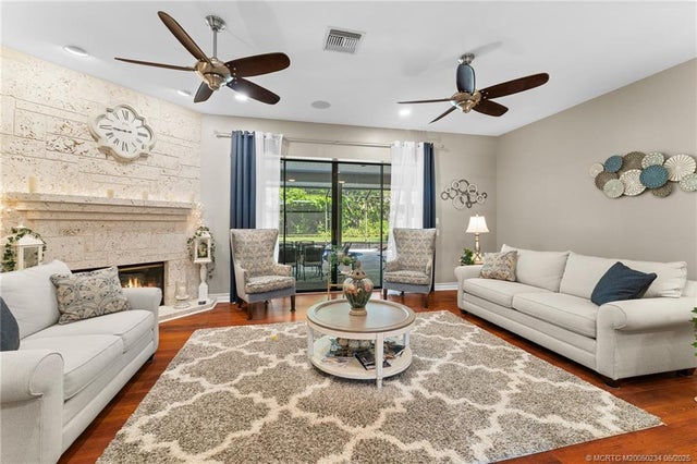 4 of 44 - 1348 Cottonwood Cove, Port Saint Lucie, 