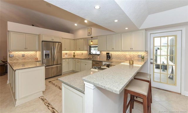 4 of 61 - 2925 Florida Court, Stuart, 