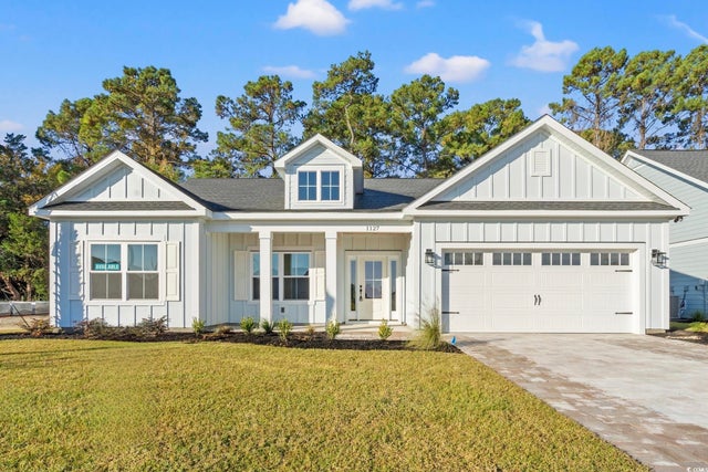1127 Crooked Hook Rd., North Myrtle Beach