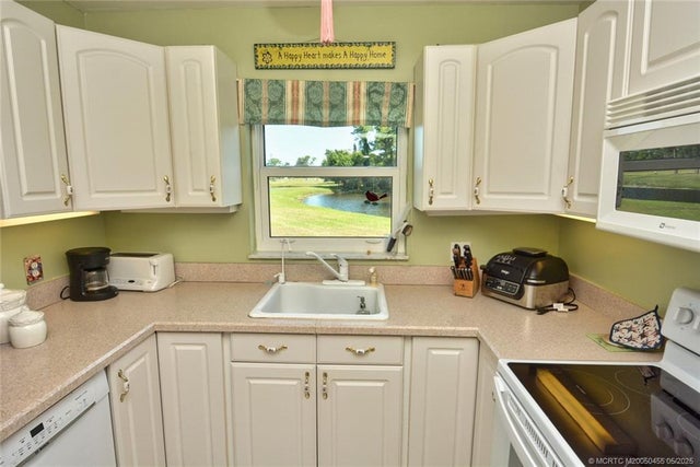 5 of 37 - 1225 Nw 21st Street #1701, Stuart, FL