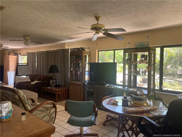 3 of 5 - 1128 Ne Quinn Place, Jensen Beach, FL