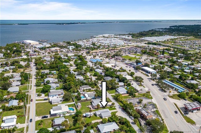4 of 39 - 1593 Ne Orion Street, Jensen Beach, FL