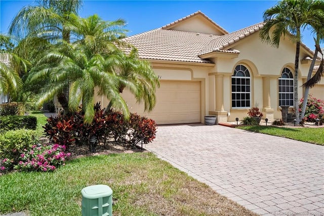 871 Nw Red Pine Way, Jensen Beach