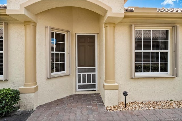 2 of 33 - 871 Nw Red Pine Way, Jensen Beach, FL