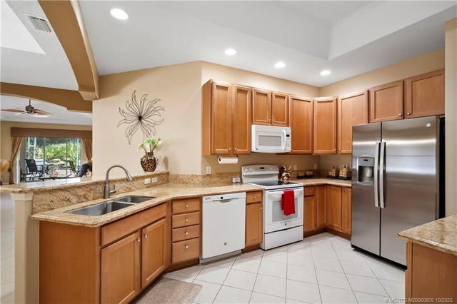 5 of 33 - 871 Nw Red Pine Way, Jensen Beach, FL