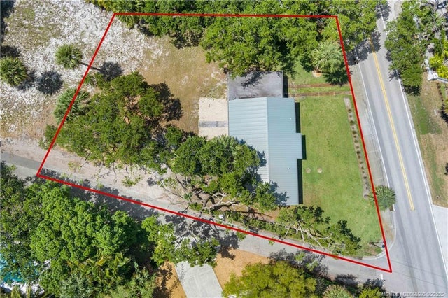 3 of 33 - 109 N Sewalls Point Road, Stuart, FL