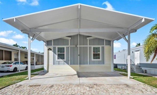 3 of 20 - 209 Plantation Boulevard, Lake Worth, FL
