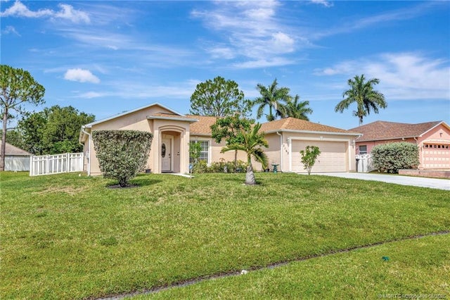 2 of 28 - 2162 Burlington Street, Port Saint Lucie, 