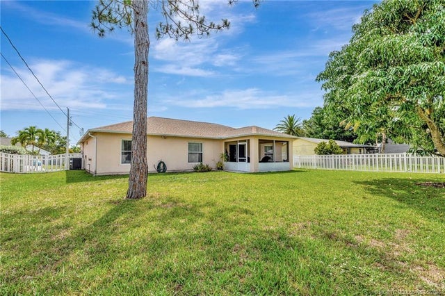 5 of 28 - 2162 Burlington Street, Port Saint Lucie, 