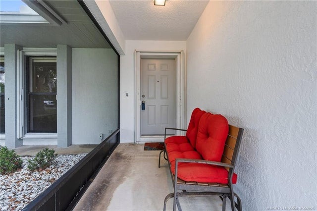 2 of 31 - 542 Se Woods Edge Trail, Stuart, FL