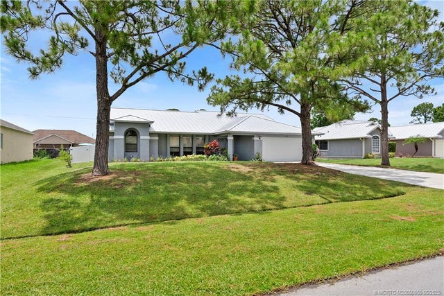 Photo of Listing #M20050860
