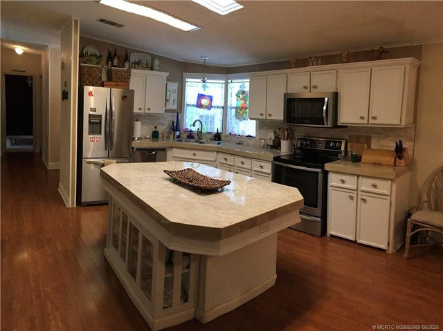 4 of 10 - 16245 Sw Indianwood Cir Circle, Indiantown, FL