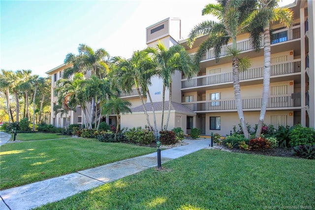 3 of 35 - 4490 Ne Sandpebble Trace #301, Stuart, FL