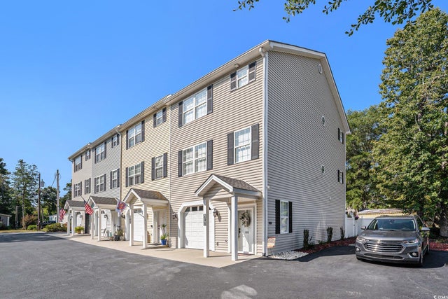 Photo of Listing #2513741