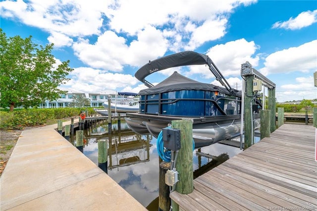 5 of 30 - 4692 Se Manatee Way, Stuart, FL