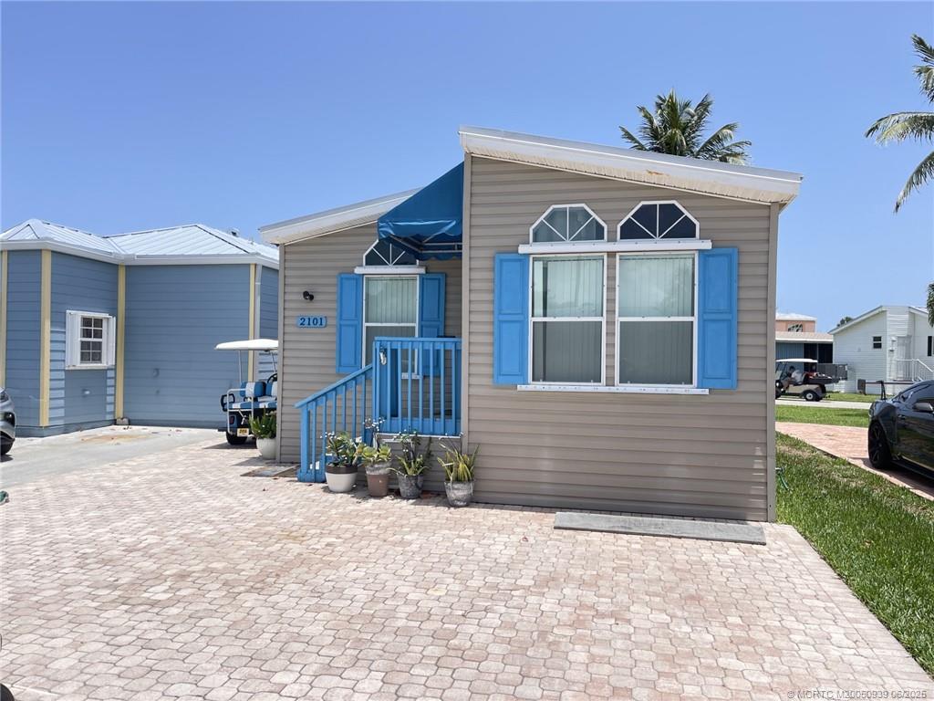 2101 Nettles Boulevard, Jensen Beach