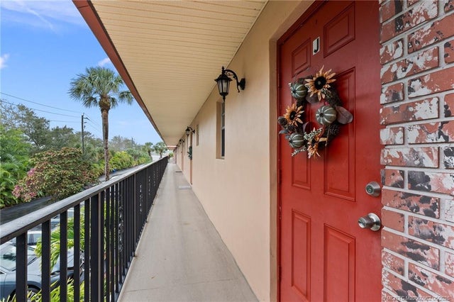 3 of 35 - 1980 Sw Palm City Road #50j, Stuart, FL