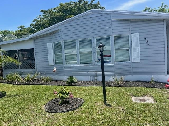 2 of 39 - 924 Sun Acres Lane, Boynton Beach, FL
