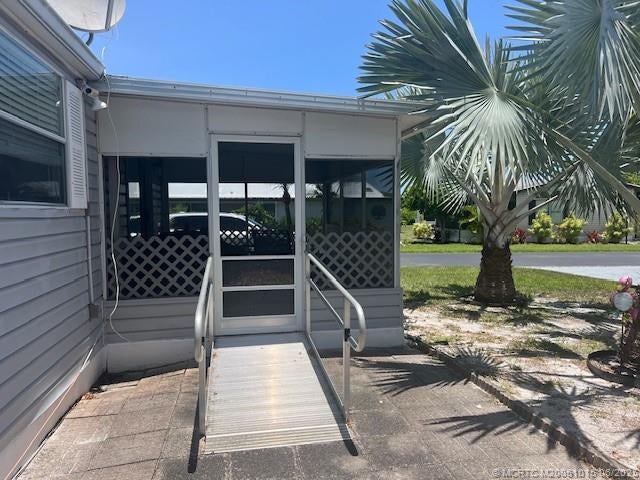 3 of 39 - 924 Sun Acres Lane, Boynton Beach, FL