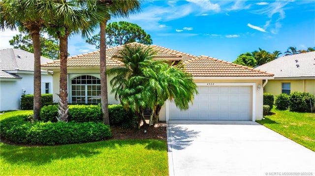 1 of 33 - 4922 Se Devenwood Way, Stuart, FL