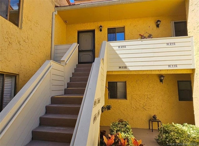 1 of 17 - 5335 Se Miles Grant Road #214, Stuart, FL