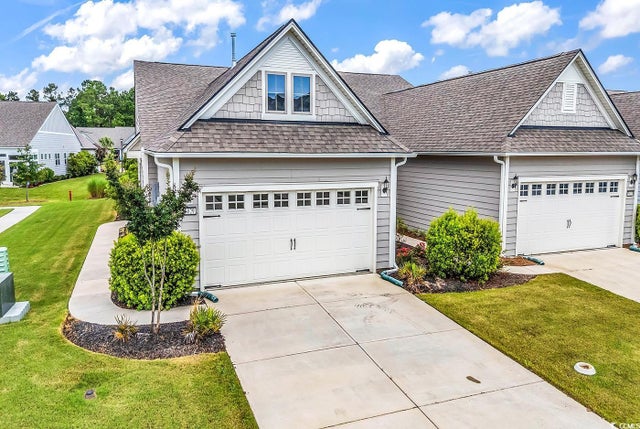 Photo of Listing #2515356