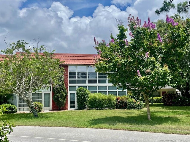 1 of 17 - 2600 Se Ocean Boulevard #a12, Stuart, FL