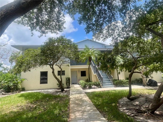 2 of 26 - 6551 Se Federal Highway #204, Stuart, FL