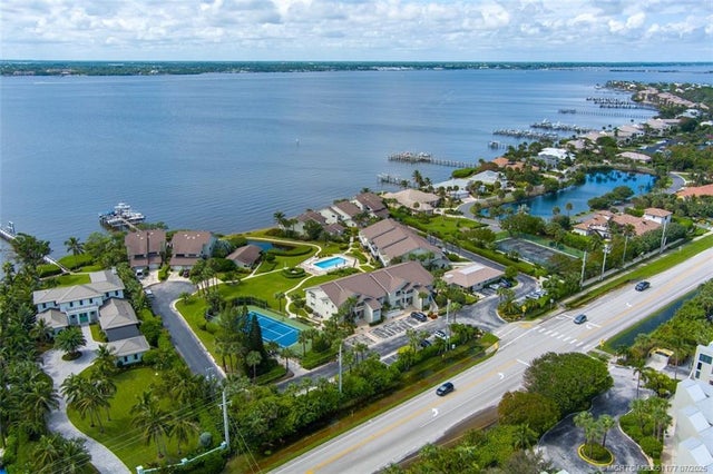 4 of 45 - 2040 Ne Ocean Boulevard #f, Stuart, FL